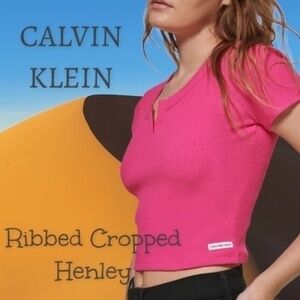 CALVIN KLEIN Ribbed Henley Crewneck w/Split, Short Sleeve Cropped Top NWT/XL